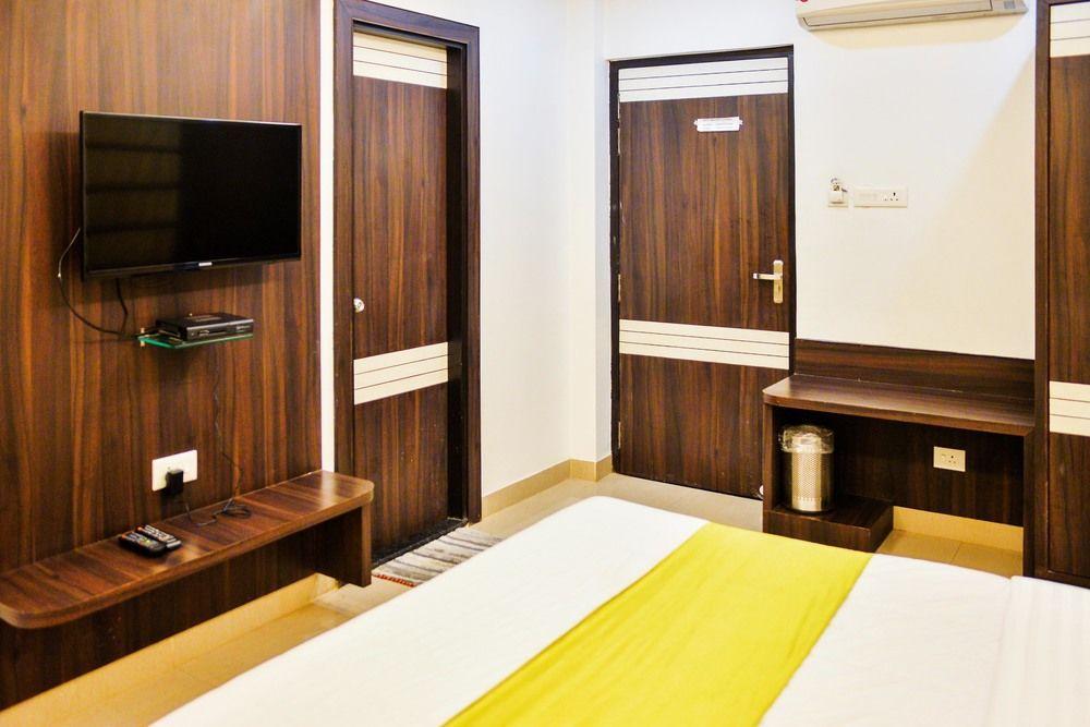Hotel Janki International By Keymagics Varanasi Dış mekan fotoğraf